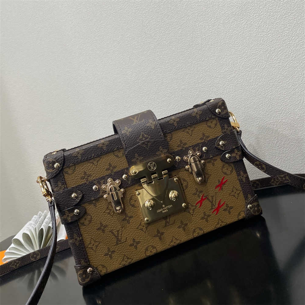 Louis Vuitton PETITE MALLE M45960   size：20x12.5x6cm 2025 new 